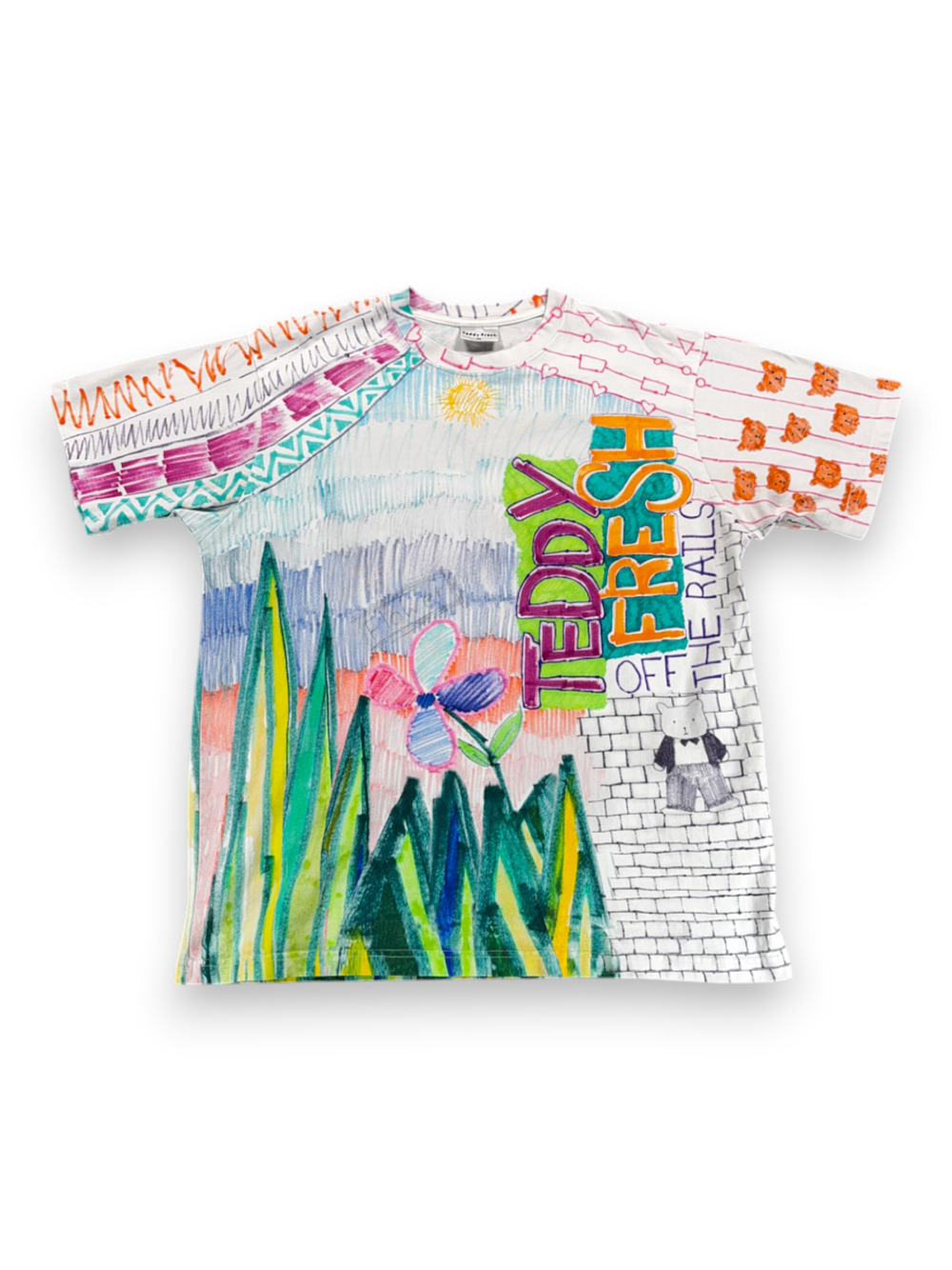 Teddy Fresh Shirt Adult EXTRA LARGE White Off The Rails Crayon Drawing Allover